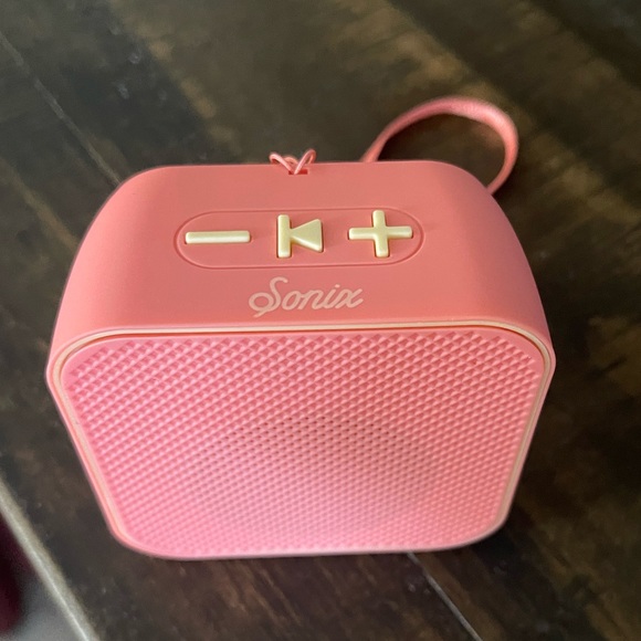 Mini Bluetooth Speaker - Picture 5 of 5